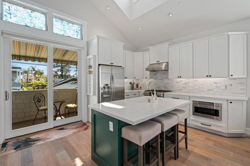 851 C Ave., Coronado, CA, 92118 | Card Image