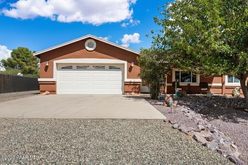 17798 E Trails End Rd, Mayer, AZ, 86333-4322 | Card Image