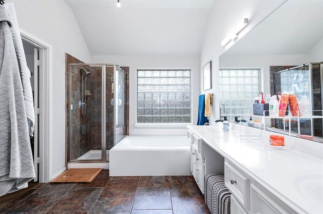 2313 Lilac Breeze Ln, House other with 4 bedrooms, 2 bathrooms and 3 parking in Pearland TX | Image 22