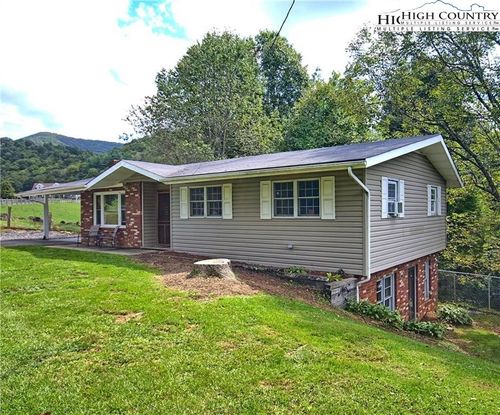 352 Vernon Roten Rd, West Jefferson, NC, 28694-9140 | Card Image