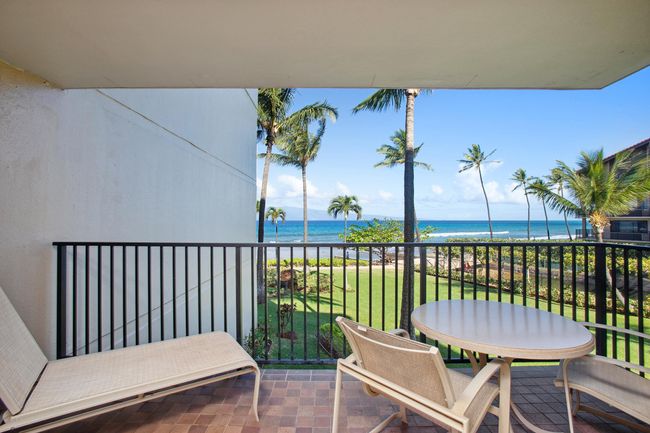 304 - 3445 Lower Honoapiilani Rd, Condo with 2 bedrooms, 2 bathrooms and null parking in Lahaina HI | Image 4