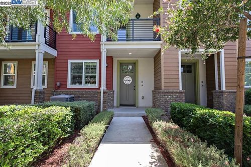unit-9-389 Basswood Cmn, Livermore, CA, 94551-6508 | Card Image