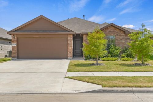 16313 Milwaukee St, Justin, TX, 76247-1220 | Card Image
