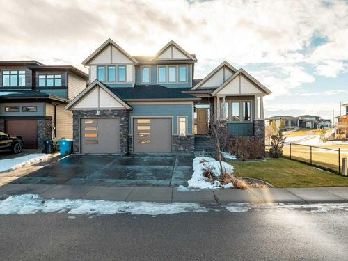 182 Canyon Estates Way W, Lethbridge, AB, T1K7A4 | Card Image