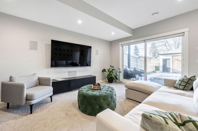 2523 21 St Sw, Home with 4 bedrooms, 3 bathrooms and 2 parking in Calgary AB | Image 39