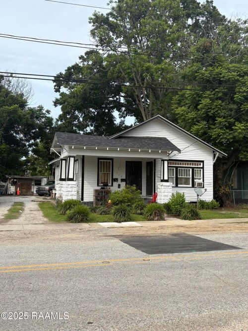 713 E Vermilion St, Lafayette, LA, 70501-8169 | Card Image