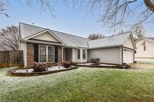 8 Broadleaf Ct, Summerfield, NC, 27358-7817 | Card Image