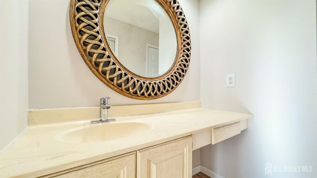 1204 Maplecrest Rd, Townhouse with 2 bedrooms, 2 bathrooms and null parking in Edison NJ | Image 12