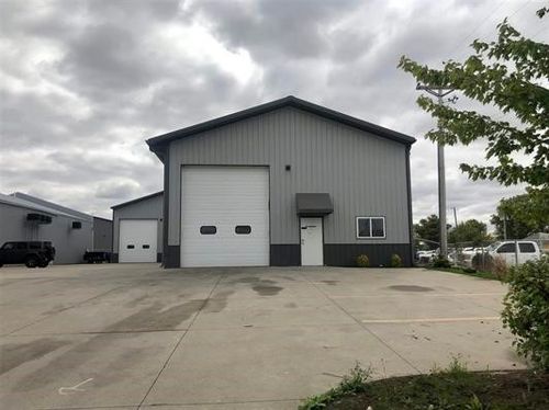 1-115 Southgate Ave, Iowa City, IA, 52240-4338 | Card Image