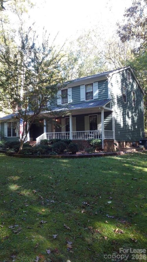 433 Raintree Dr, Matthews, NC, 28104-7318 | Card Image