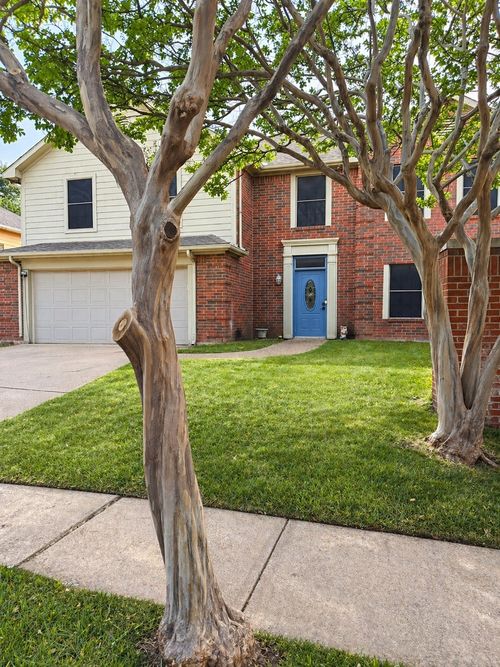 4301 Hudson Ave, Grand Prairie, TX, 75052-3333 | Card Image
