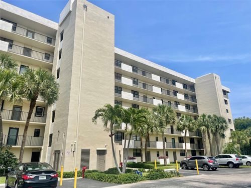 apt-602-2430 Deer Creek Country Club Blvd, Deerfield Beach, FL, 33442-1232 | Card Image