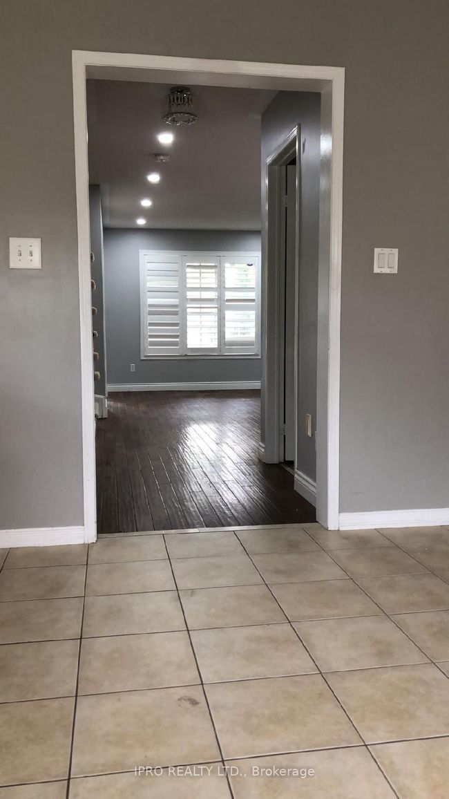 5 Fenton St, House other with 4 bedrooms, 3 bathrooms and 1 parking in Ajax ON | Image 9