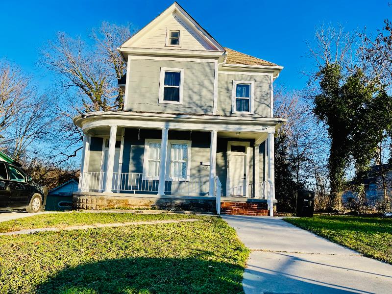 Residential Income in Danville