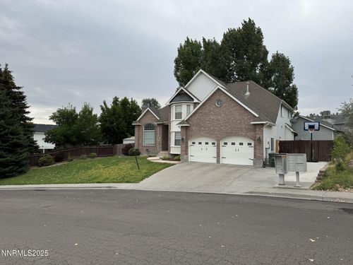 2081 Russell Dr, Elko, NV, 89801-2666 | Card Image