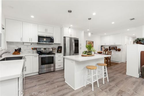p-3129 Via Serena N, Laguna Woods, CA, 92637-1902 | Card Image