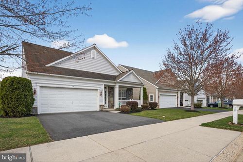 16 Compass Rose Way, NEWARK, DE, 19702-1408 | Card Image