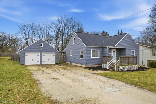 1852 Cramer Ave, Akron, OH, 44312-1008 | Card Image