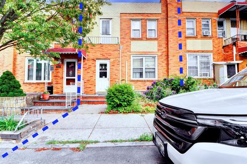 7914 Elks Rd, Elmhurst, NY, 11373-4125 | Card Image