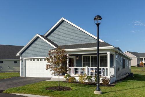 27 Mulberry Ln, Epping, NH, 03042-3413 | Card Image