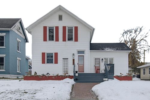 224 2nd St E, Wabasha, MN, 55981-1442 | Card Image