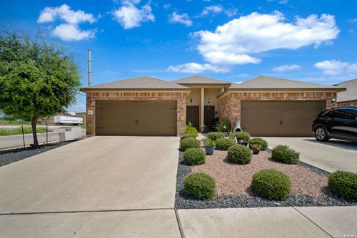 1100/1102 Stanley, Seguin, TX, 78155 | Card Image