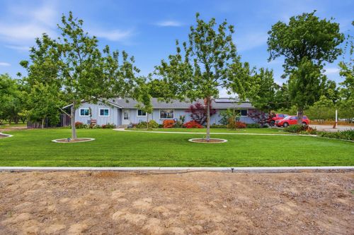 3501 North Avenue, Modesto, CA, 95358 | Card Image