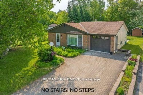 4 Maypark Dr, Bracebridge, ON, P1L1C3 | Card Image