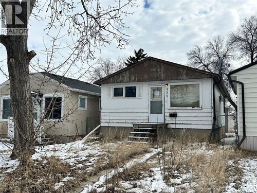 455 Halifax St, Regina, SK, S4R1T4 | Card Image