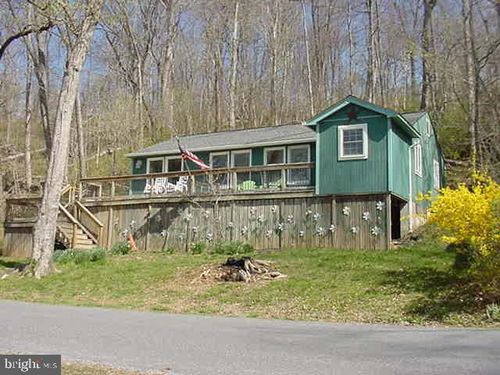 2465 Lockes Mill Rd, Berryville, VA, 22611-4001 | Card Image