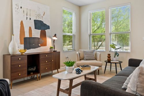 35-6814 E Riverside Dr, Austin, TX, 78741-6670 | Card Image