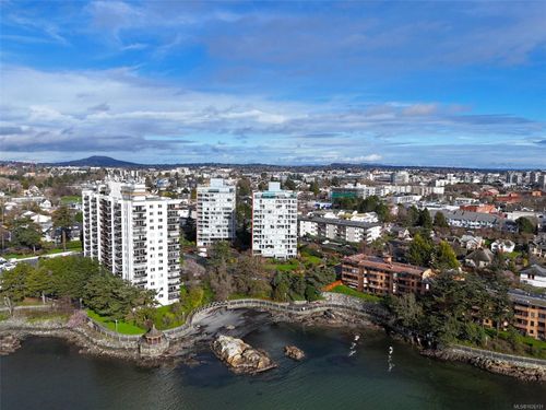 104-325 Maitland St, Victoria, BC, V9A7E9 | Card Image