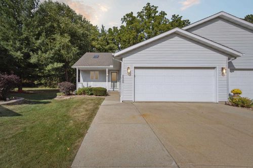 2440 Heather Terrace, Beloit, WI, 53511 | Card Image