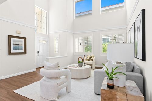 49 El Cencerro, Rancho Santa Margarita, CA, 92688-3303 | Card Image