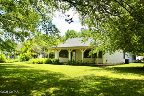 825 Golf Dr, Saulsbury, TN, 38067-7143 | Card Image