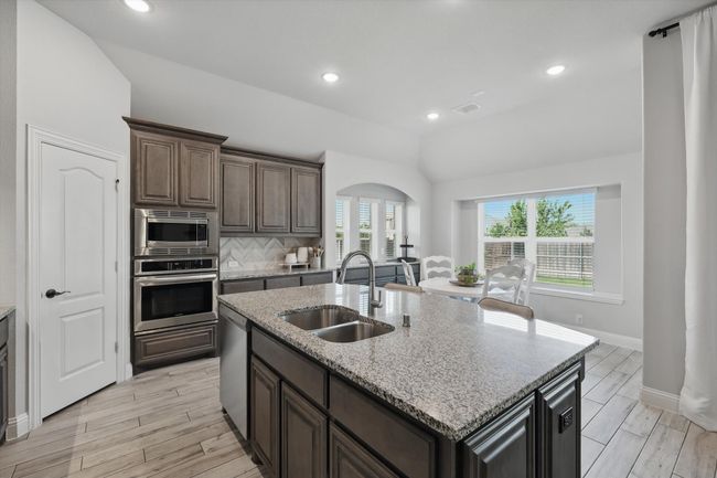 4821 Windfern Way, House other with 4 bedrooms, 3 bathrooms and null parking in Midlothian TX | Image 14