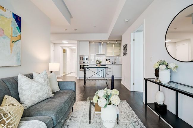 4706 - 14 York St, Condo with 2 bedrooms, 1 bathrooms and null parking in Toronto ON | Image 10