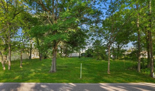 406 Martin Luther King Jr Blvd, Dillon, SC, 29536-2810 | Card Image