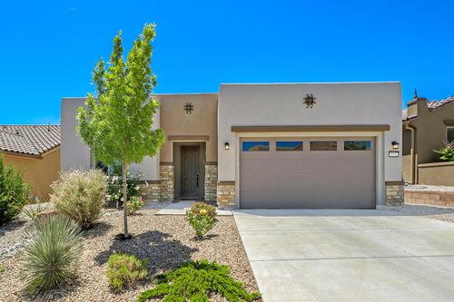 9332 Wood Creek Ln Nw, Albuquerque, NM, 87120-7447 | Card Image
