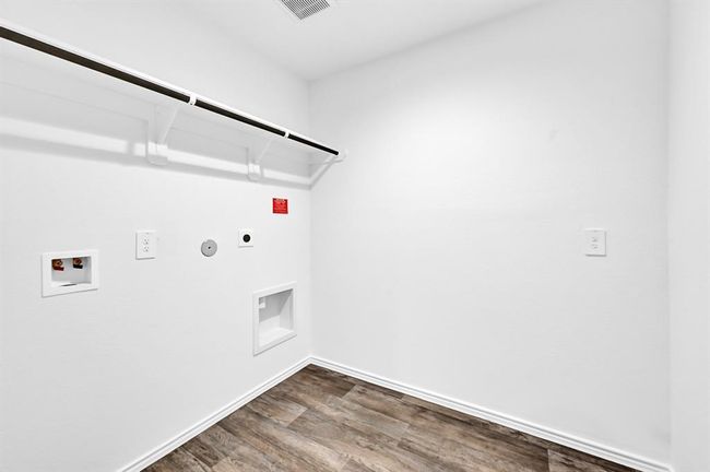 *Images and 3D tour is for illustration only and options may vary from home as built. | Image 9