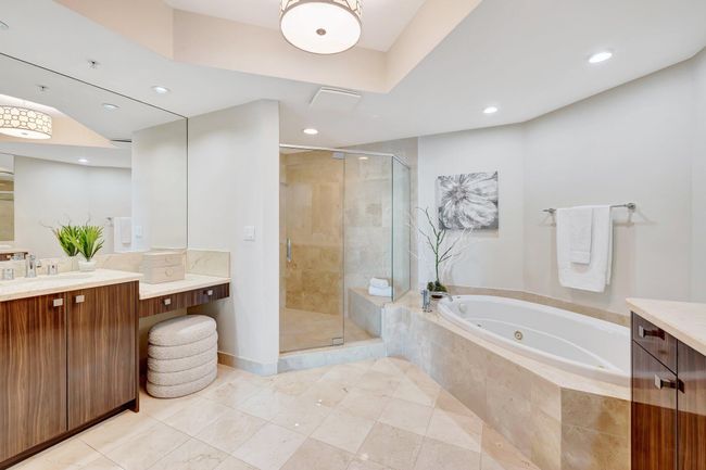 APT-908 - 1 N Ocean Blvd, Condo with 3 bedrooms, 2 bathrooms and null parking in Pompano Beach FL | Image 38