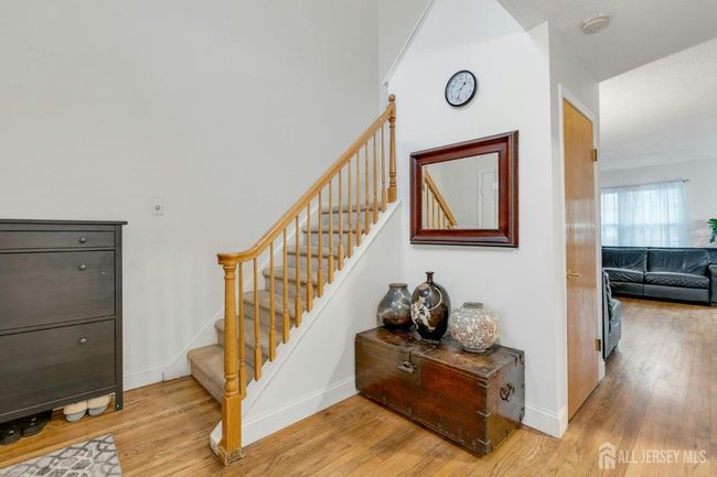 1 Pheasant Run, Townhouse with 2 bedrooms, 3 bathrooms and null parking in Edison NJ | Image 5