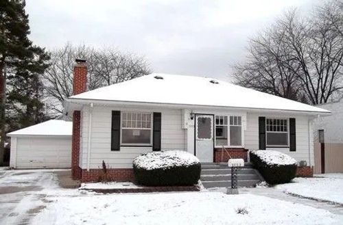 3153 State St, Saginaw, MI, 48602-3474 | Card Image