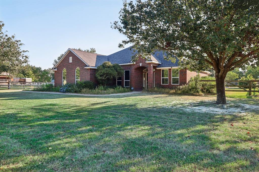 Stone Lake Cir, Tomball, TX 77377