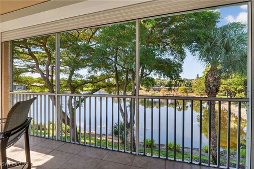 apt-201-7092 Timberland Cir, NAPLES, FL, 34109-7857 | Card Image