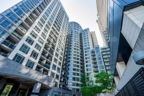 809-20 Blue Jays Way, Toronto, ON, M5V3W6 | Card Image