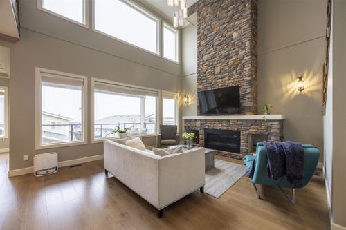 1407 Strawline Hill St, Coquitlam, BC, V3E0L5 | Card Image