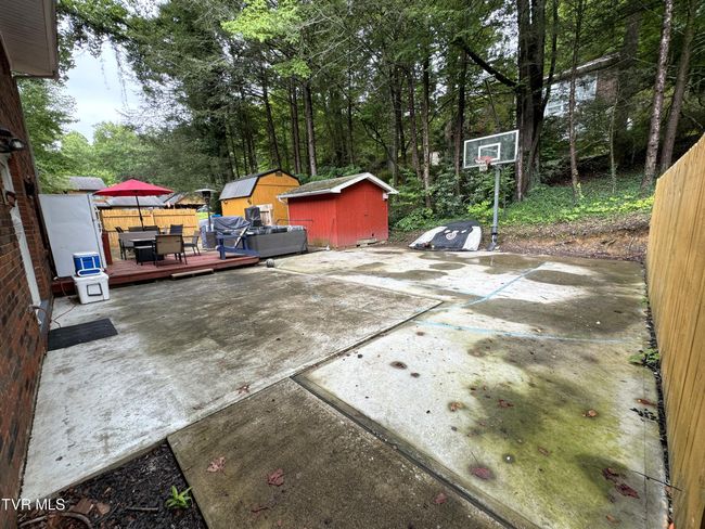 1516 Valley View Dr, House other with 4 bedrooms, 4 bathrooms and null parking in Big Stone Gap VA | Image 5