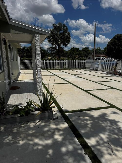 3251 Nw 177th Ter, Miami Gardens, FL, 33056 | Card Image