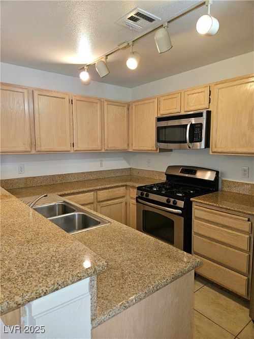 unit-216-8452 Boseck Dr, Las Vegas, NV, 89145-2461 | Card Image